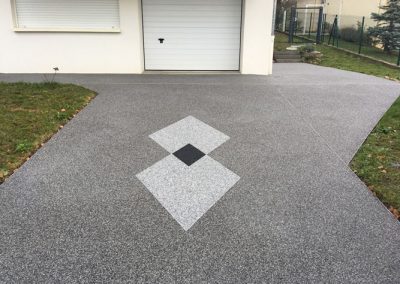 Exemple de motif pour une allée de garage en moquette de pierre