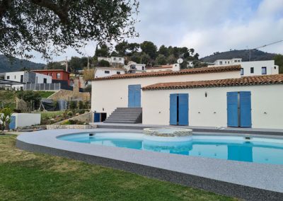 réalisation d'une plage de piscine drainante et antidérapante