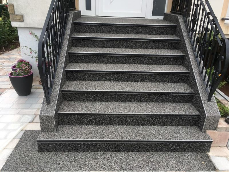 renovation-escaliers-exterieurs-moquette-de-pierre