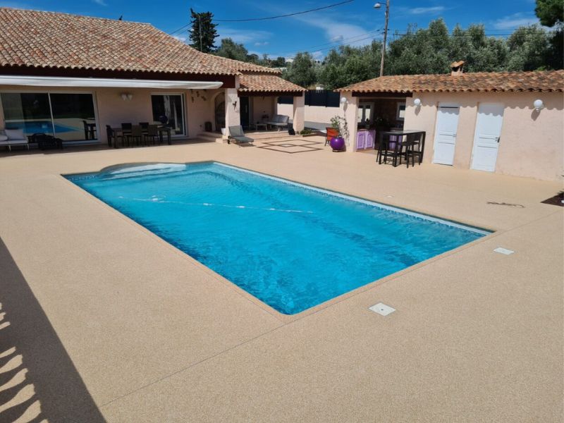 moquette de marbre produits piscine